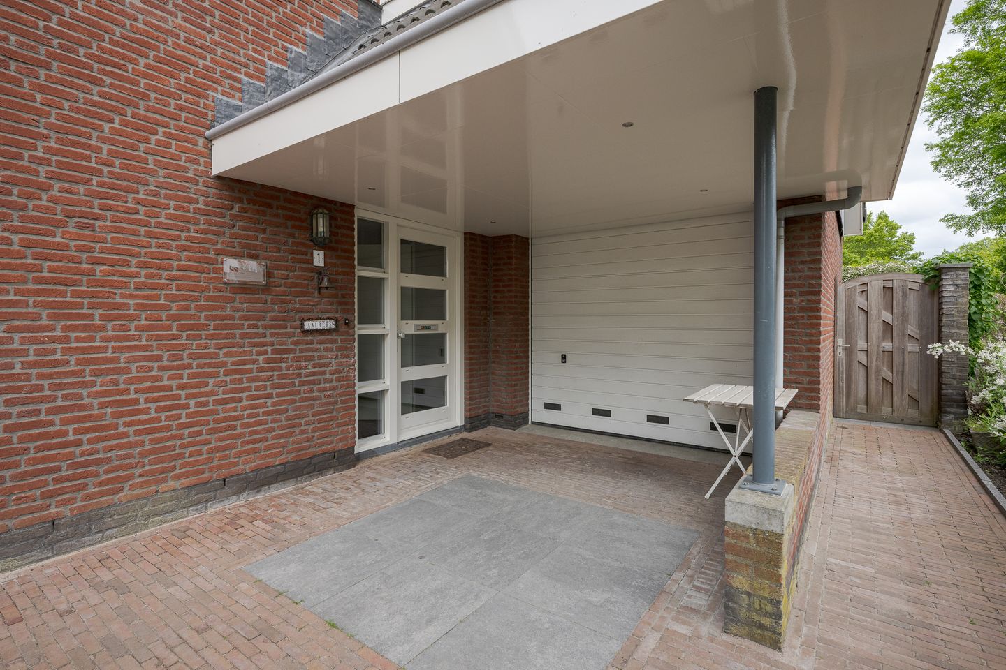 Photo 4 of Scholekster 1