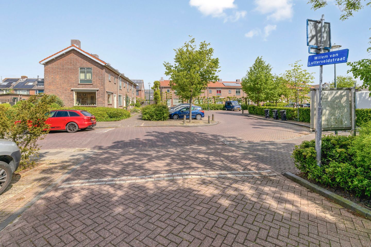 Photo 20 of Willem van Lutterveldstraat 1-A