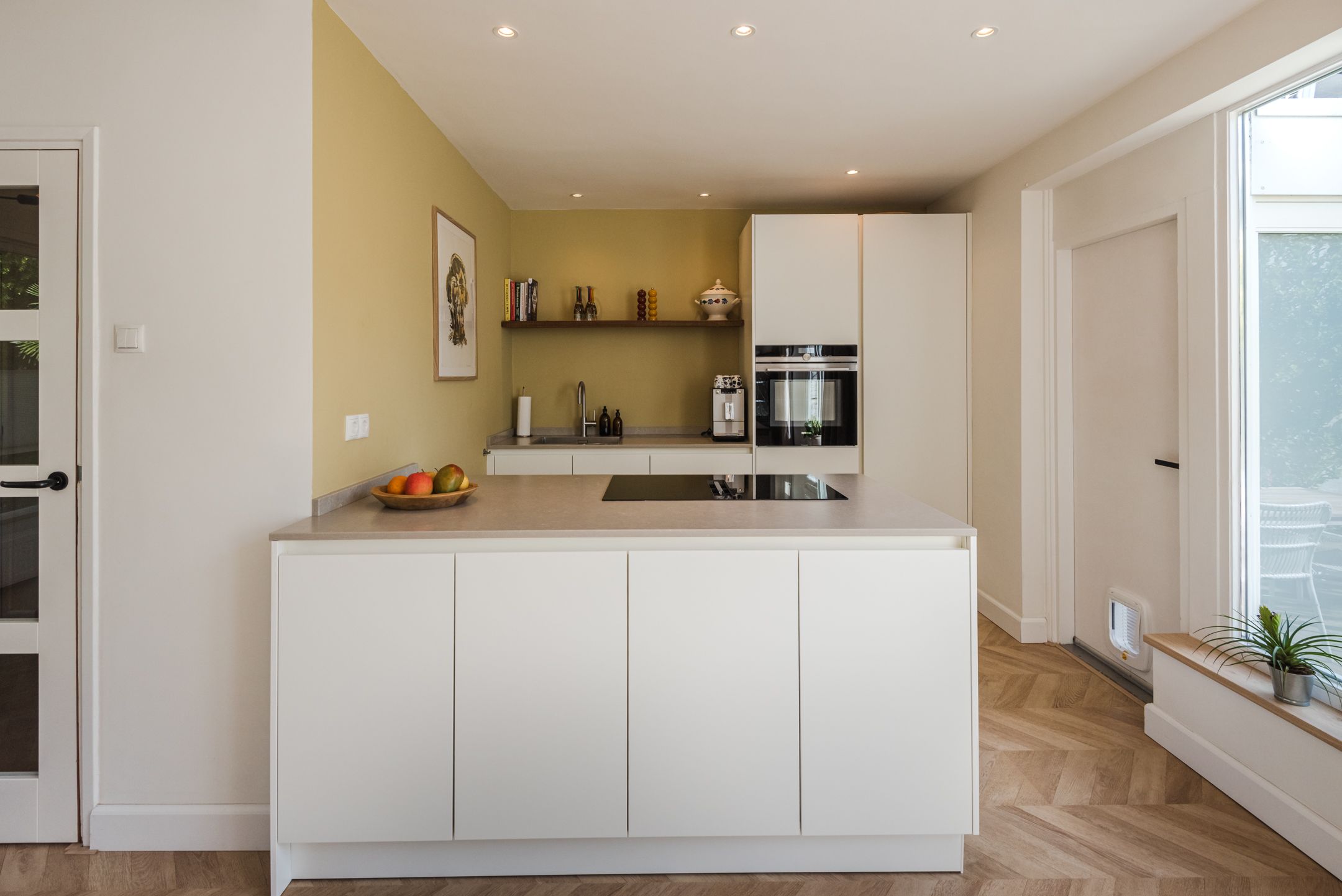 Photo 15 of Mombaerstraat 162