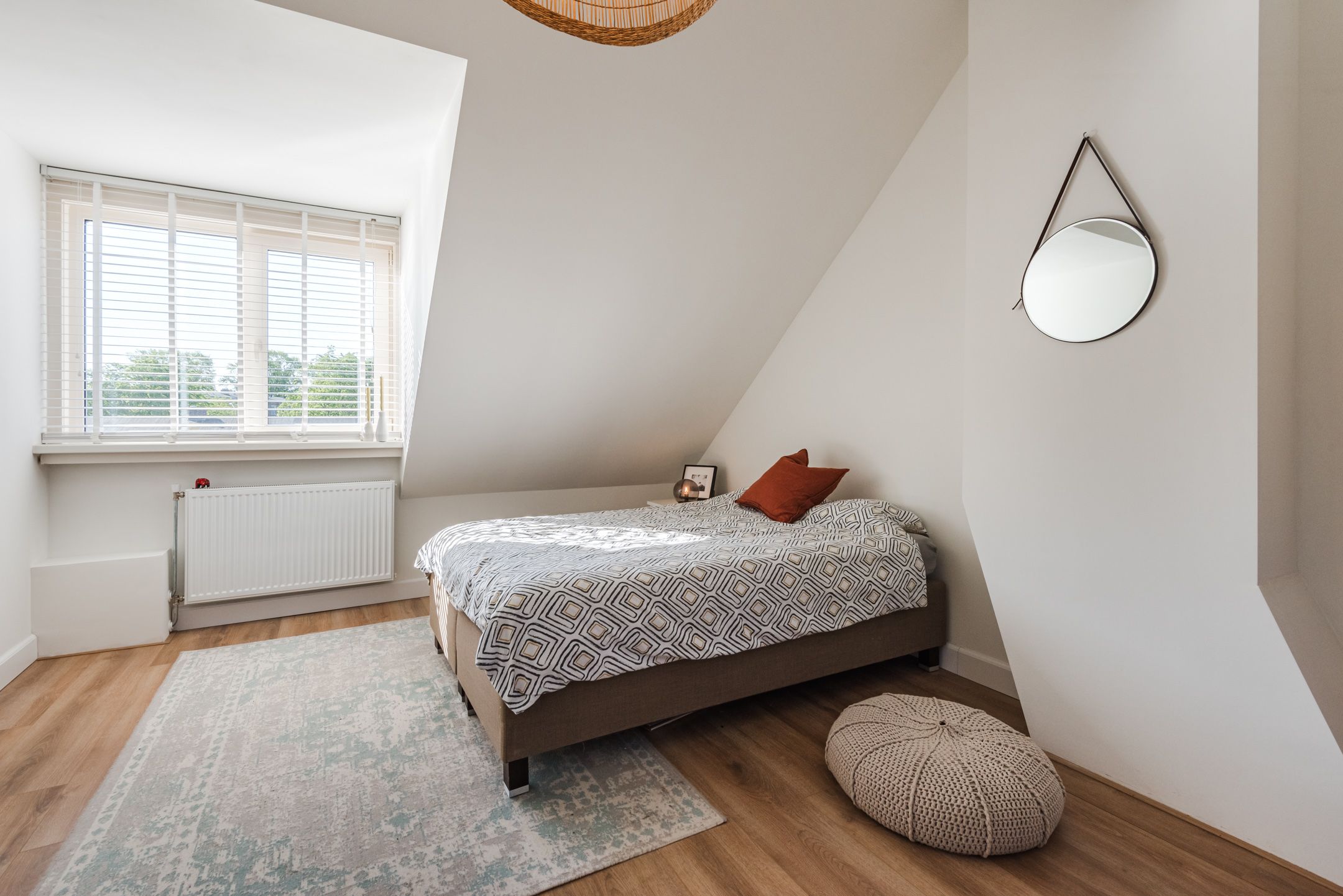 Photo 33 of Mombaerstraat 162
