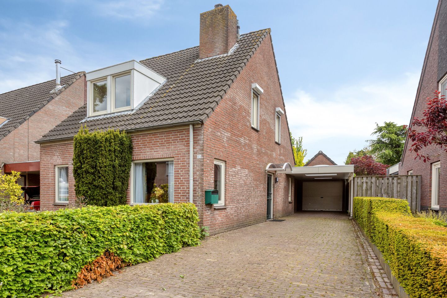 Photo 1 of Burg. Burgersstraat 35
