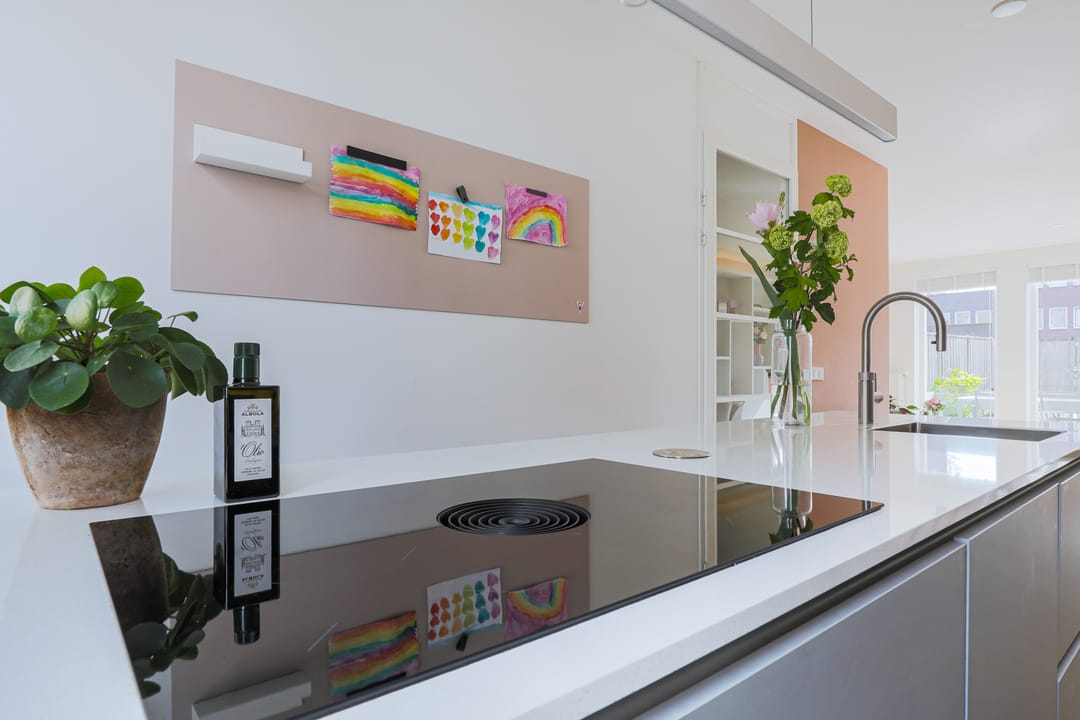 Spacious Move-in Ready Terraced Home with Sunny Garden in Vathorst — 22