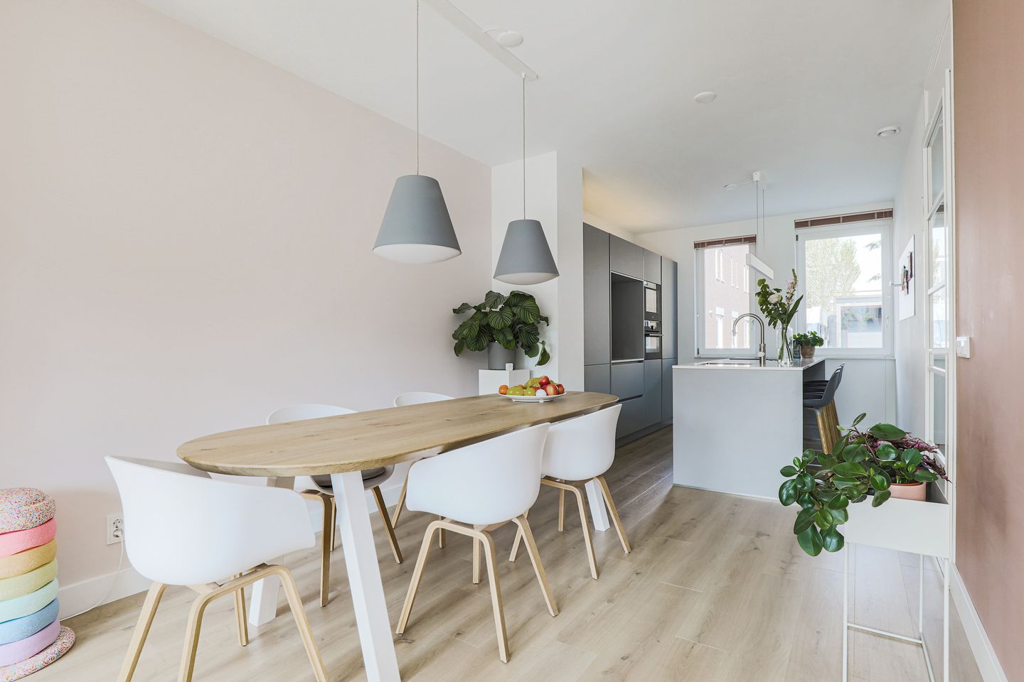 Spacious Move-in Ready Terraced Home with Sunny Garden in Vathorst — 19