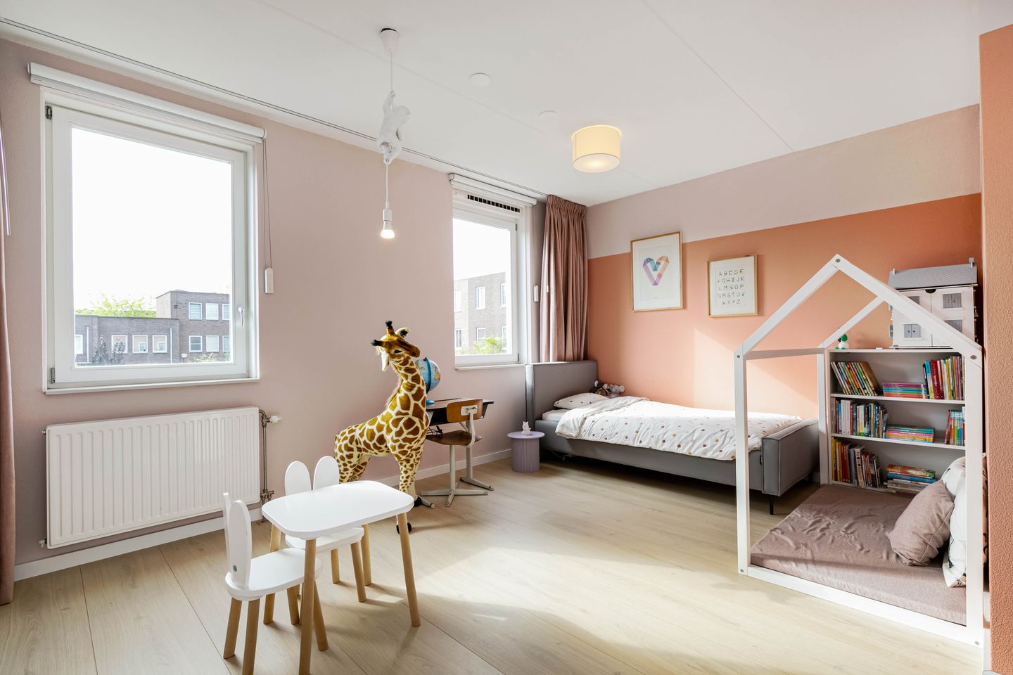 Spacious Move-in Ready Terraced Home with Sunny Garden in Vathorst — 35