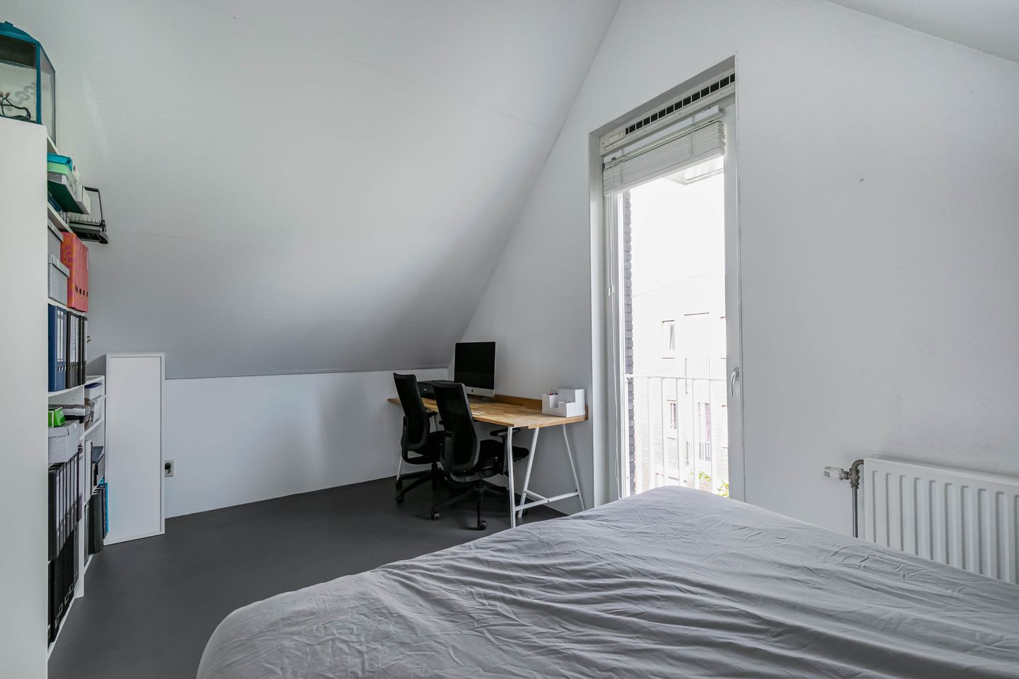 Spacious Move-in Ready Terraced Home with Sunny Garden in Vathorst — 50