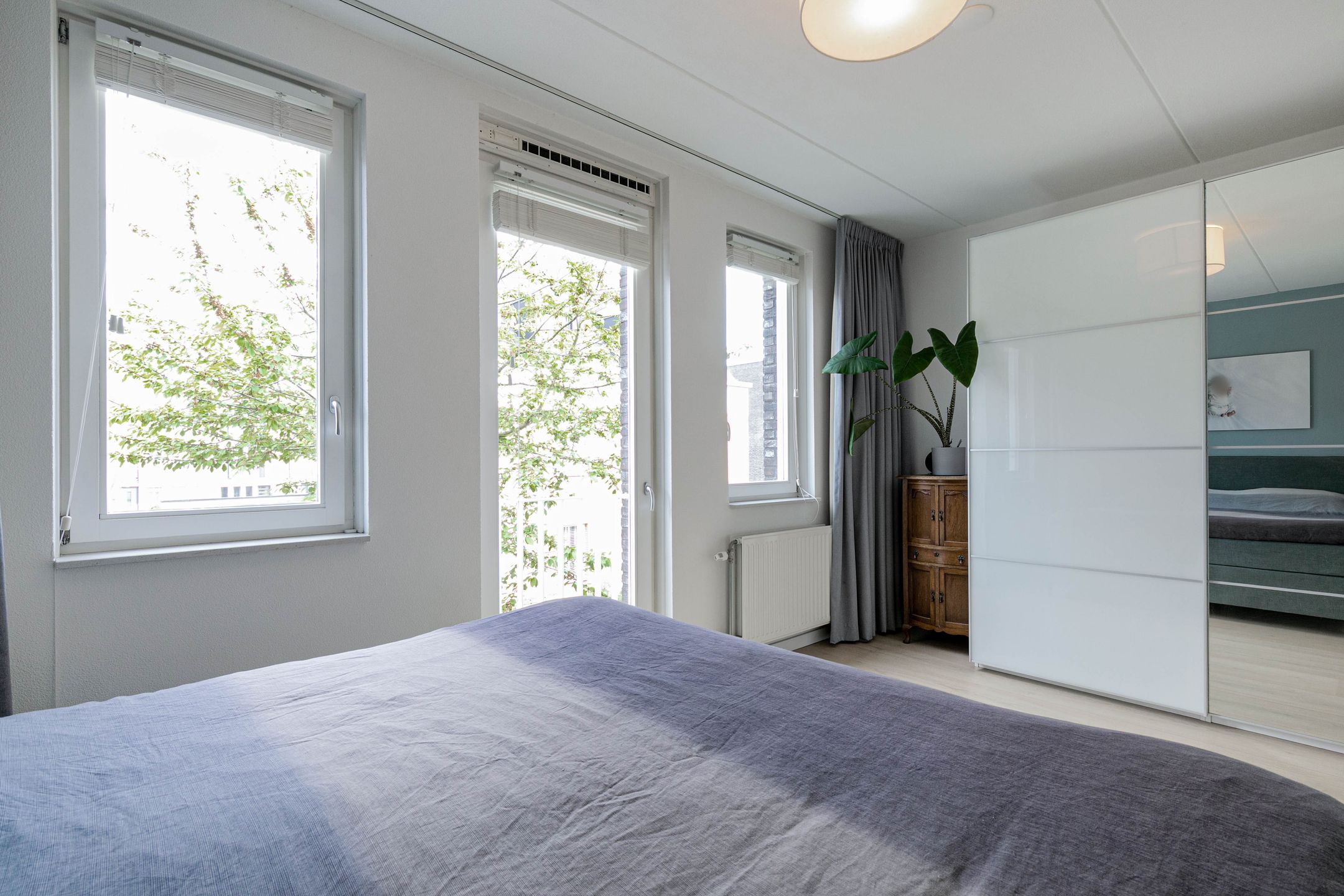 Spacious Move-in Ready Terraced Home with Sunny Garden in Vathorst — 33