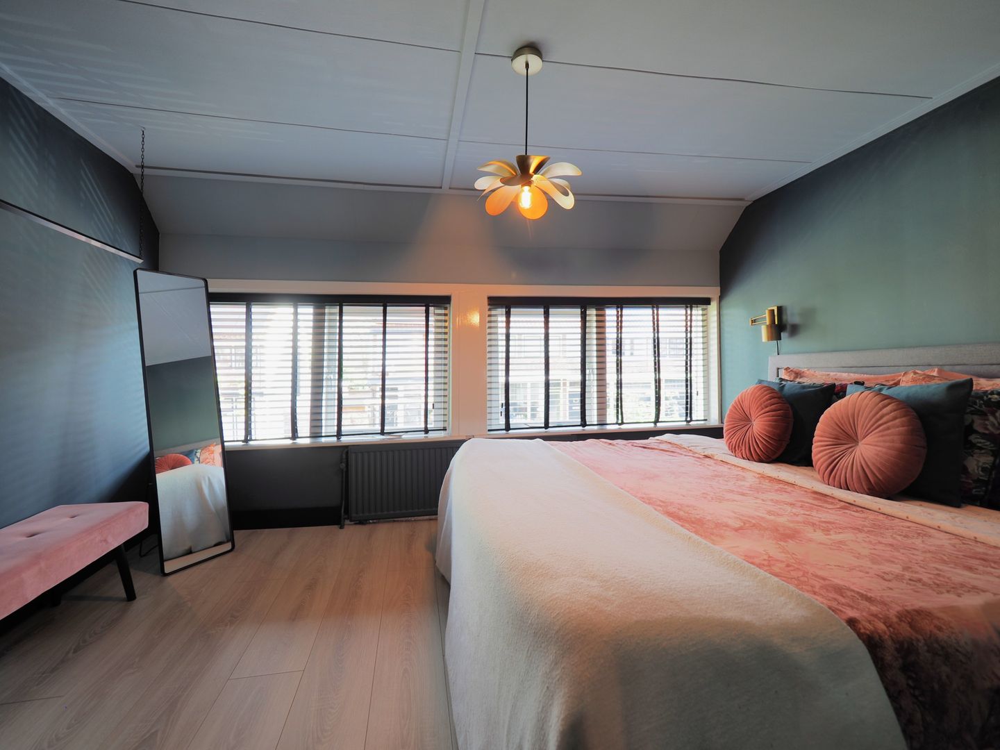 Photo 29 of Dwarsstraat 14