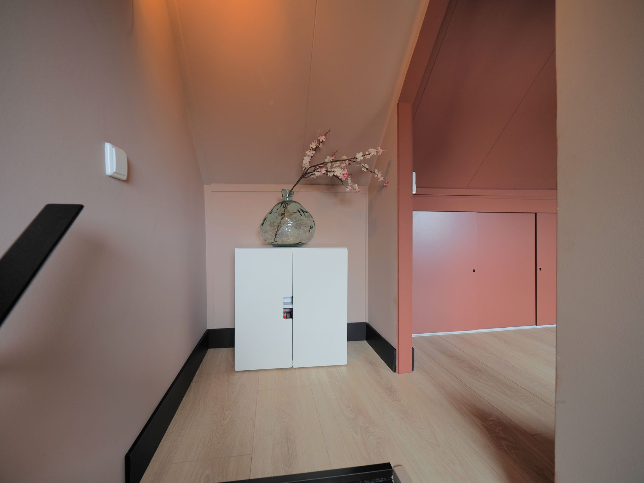 Photo 36 of Dwarsstraat 14