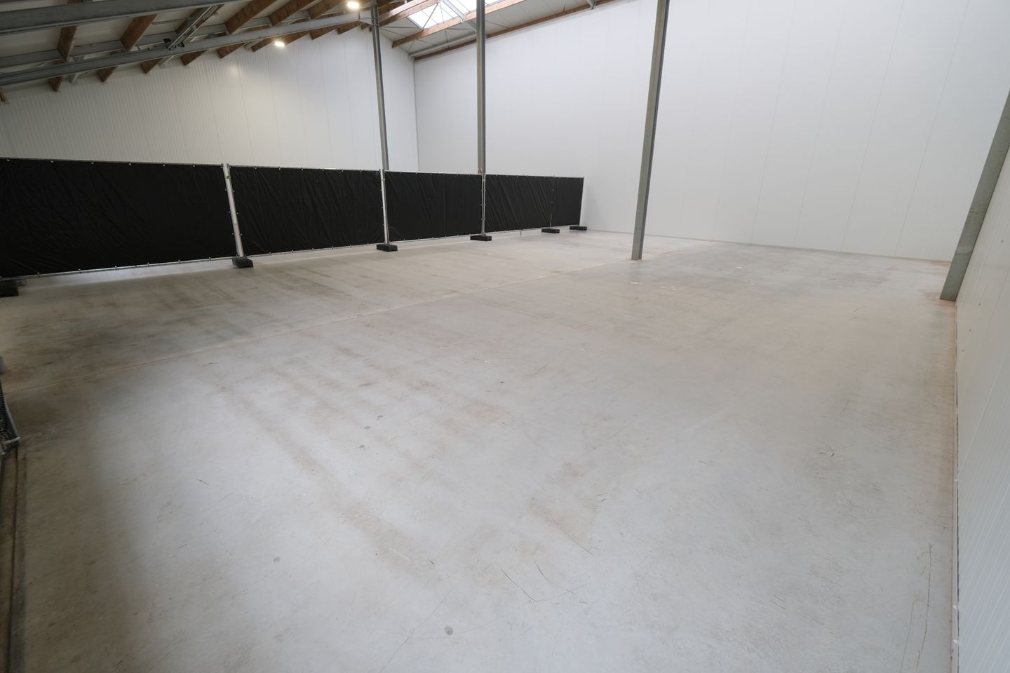 View photo 2 of Boerhaar 11-c