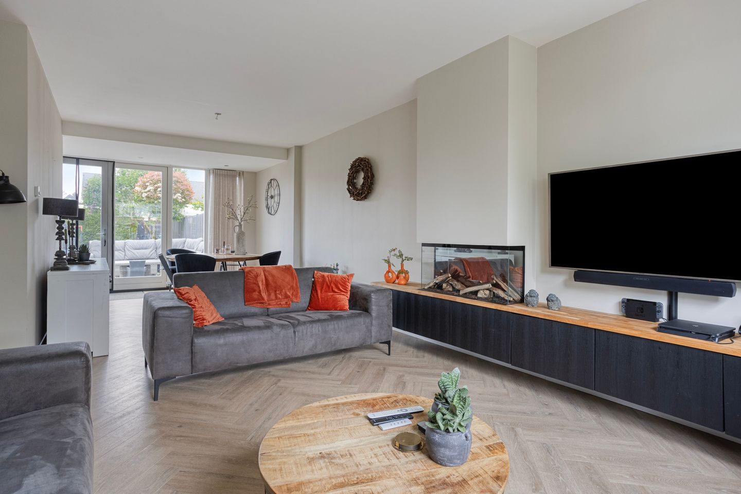 Photo 10 of Hoeflaan 13