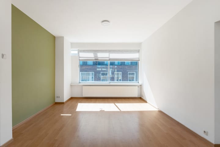 Foto 3 van Van der Horststraat 7-F