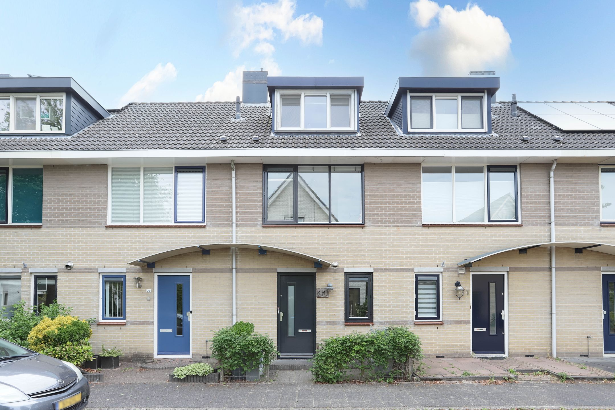 Zonzijde 33 