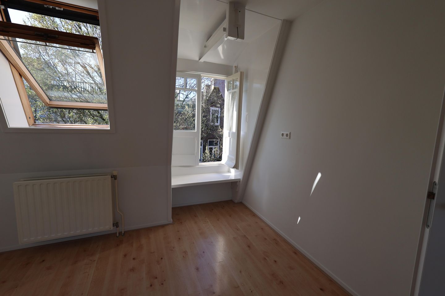 Foto 5 van Graaf Florisstraat 10-4