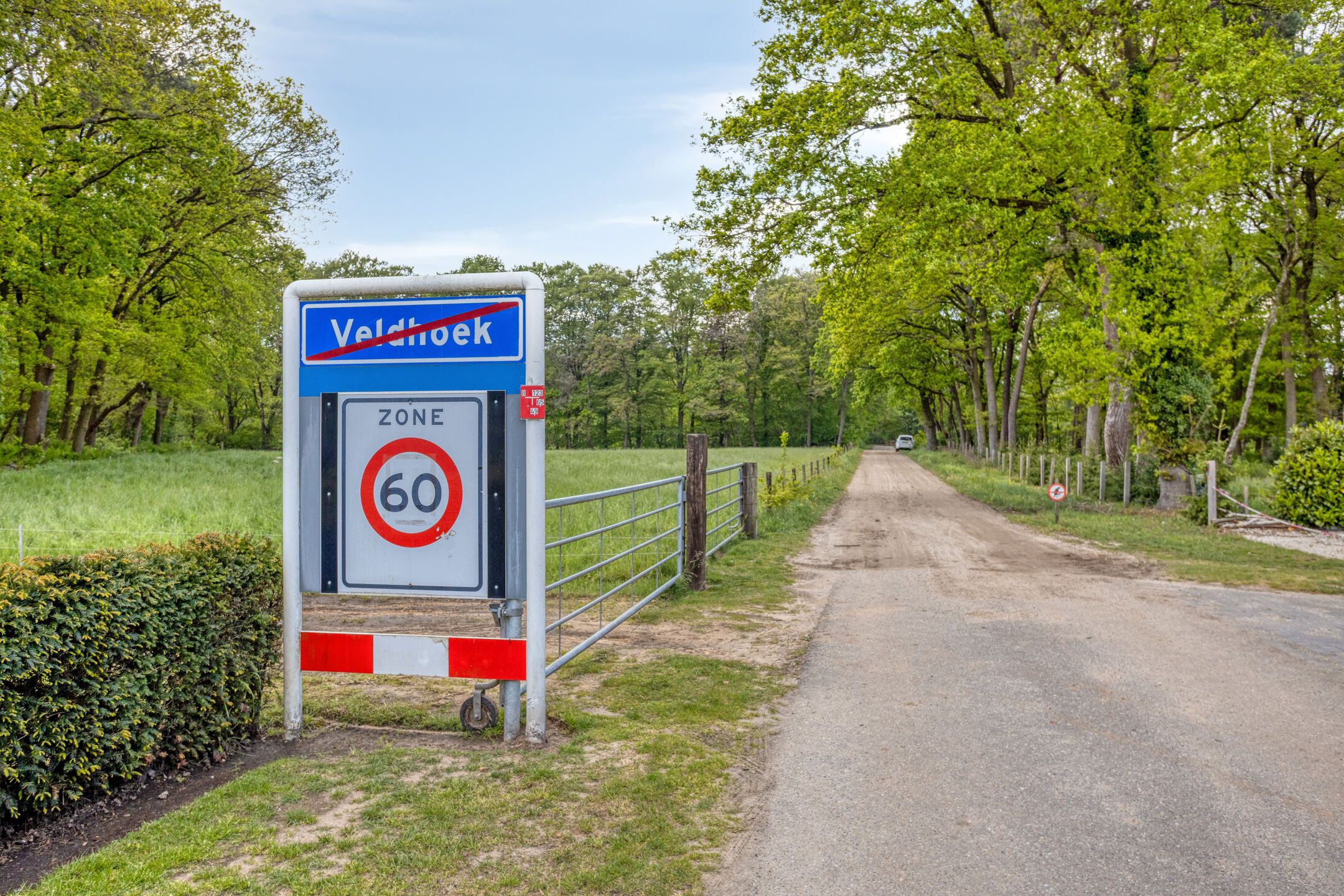 Photo 60 of Veldhoekseweg 17