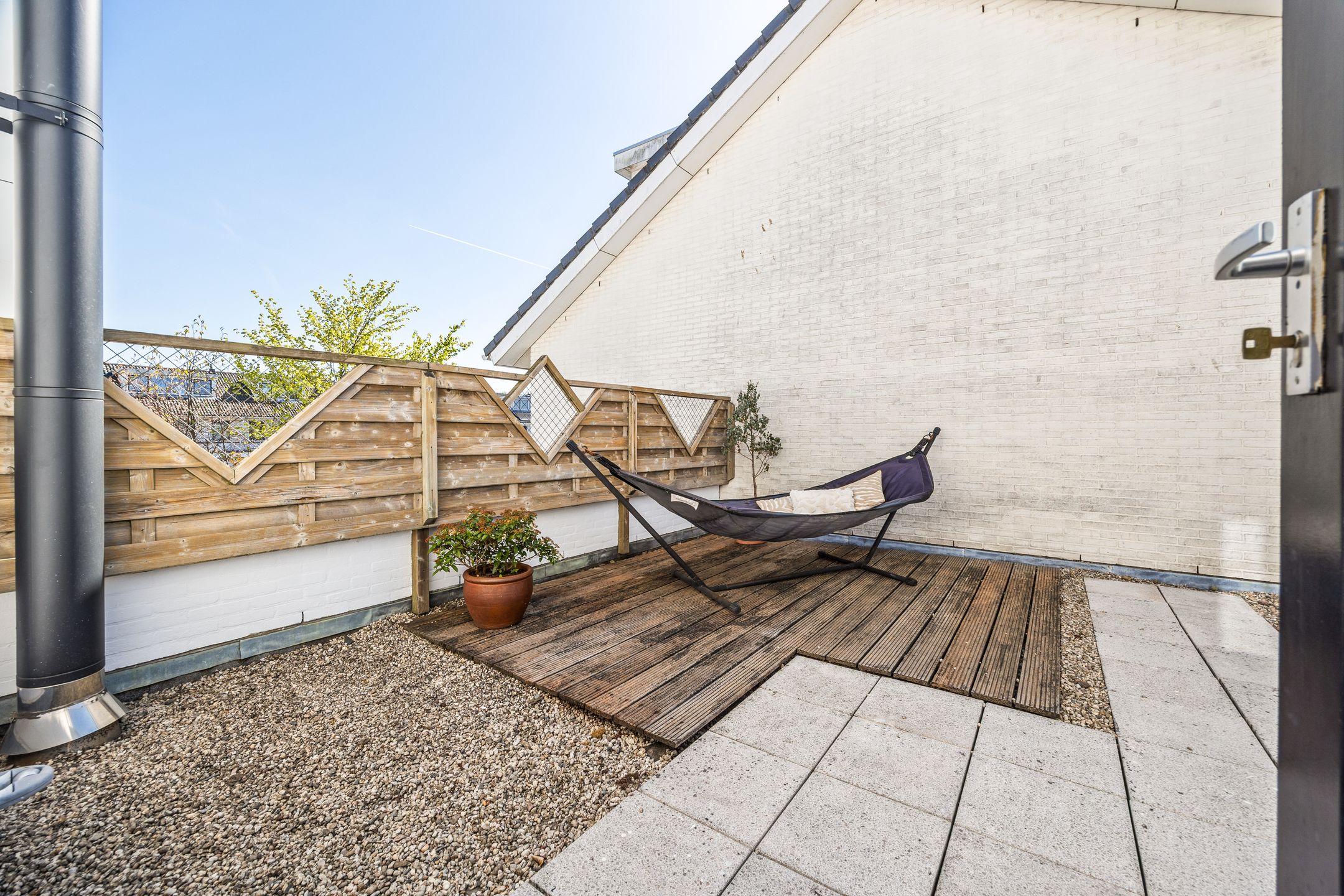 Photo 30 of Bekerstraat 12