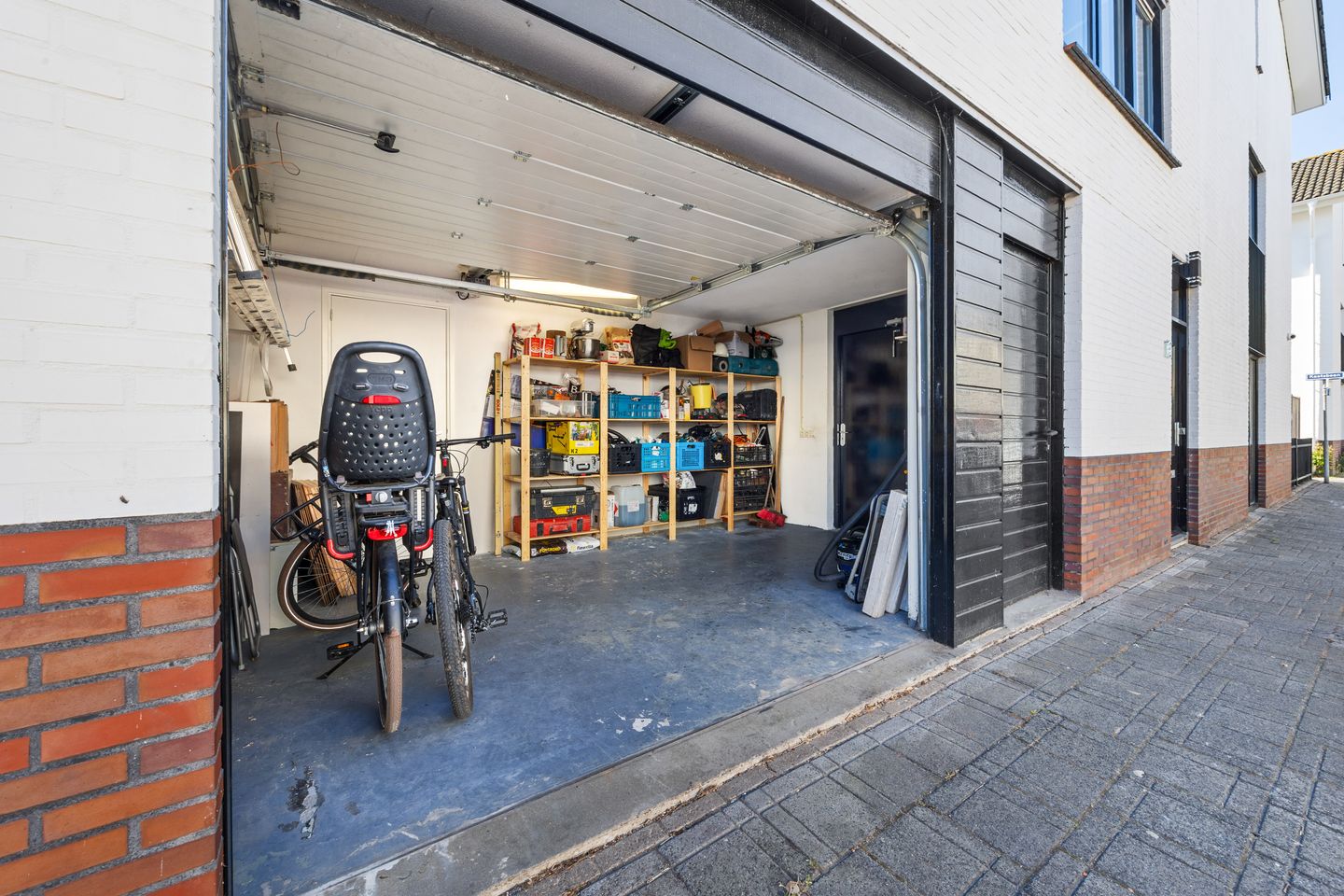 Photo 49 of Bekerstraat 12
