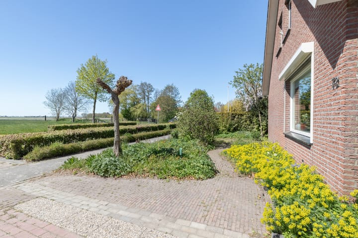 Photo 3 of Sietse Veldstraweg 72