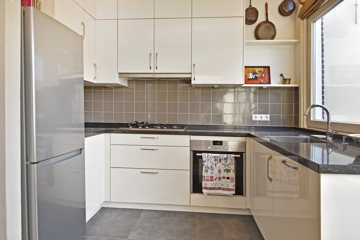 Appartement te koop: Koninginnegracht 113, 'S-Gravenhage