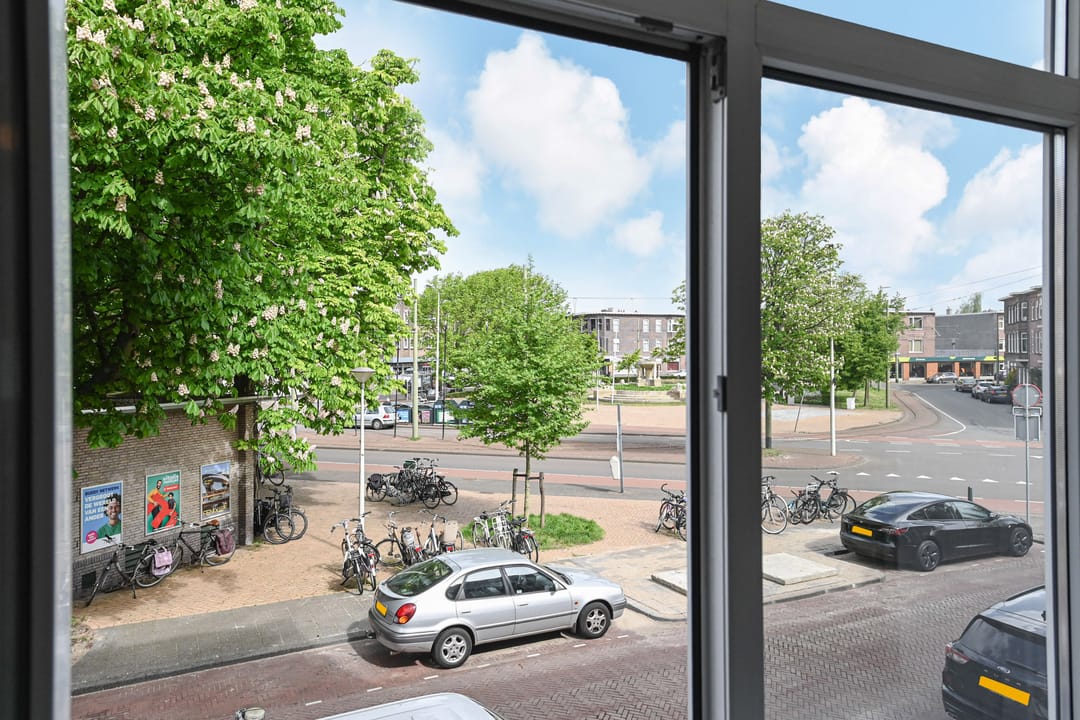 Photo 13 of Stuyvesantplein 17