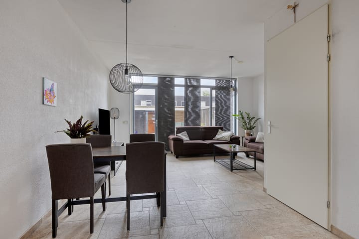 Tussenwoning te koop: Graslelie 38, Eindhoven