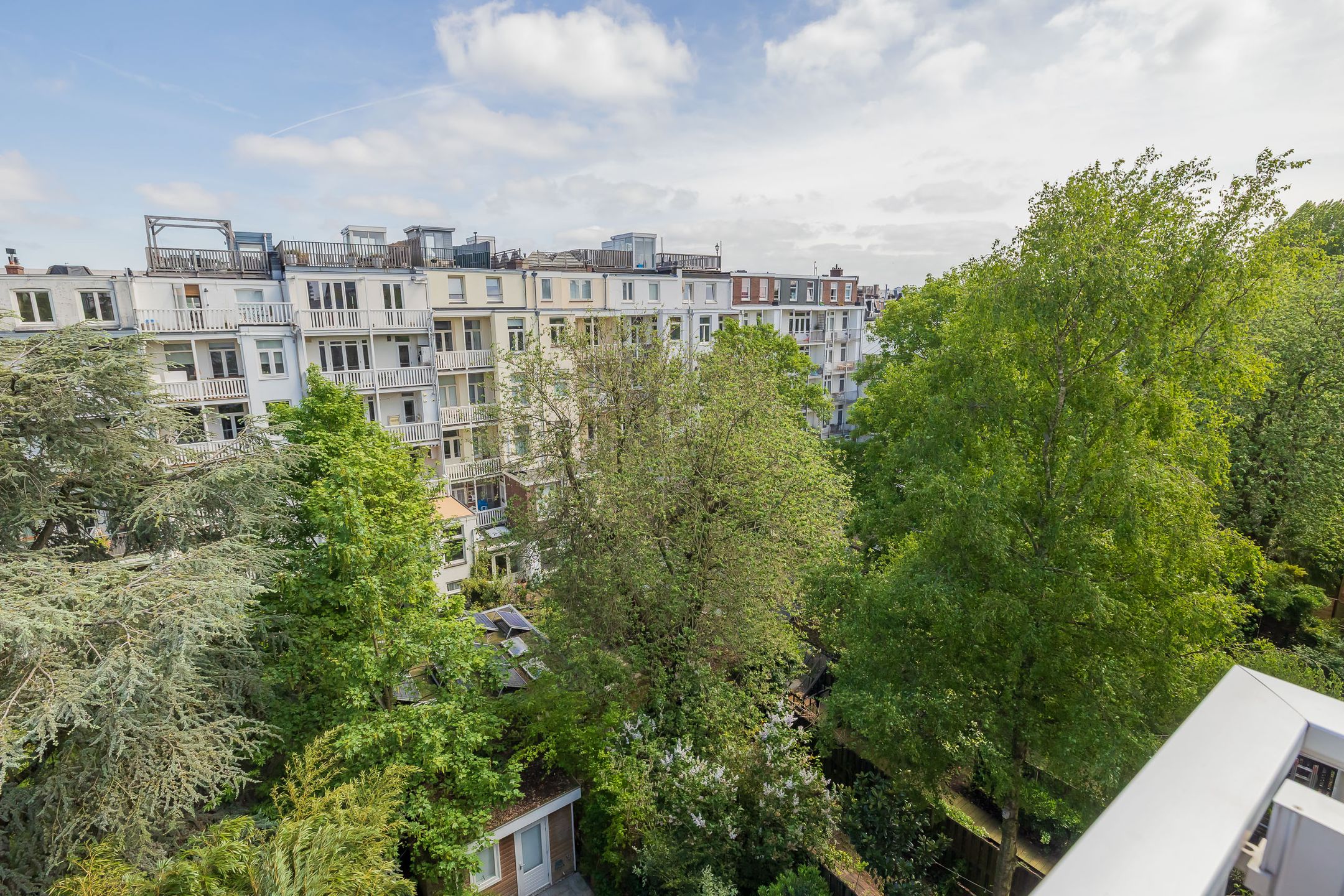 Photo 24 of Da Costastraat 65-4