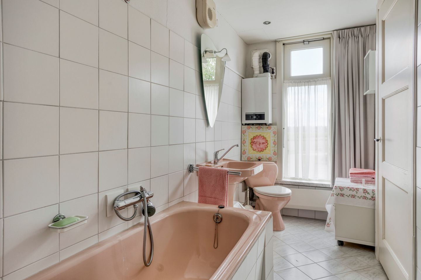 Unique Investment Property with Holiday Home Potential in Philippine — 14