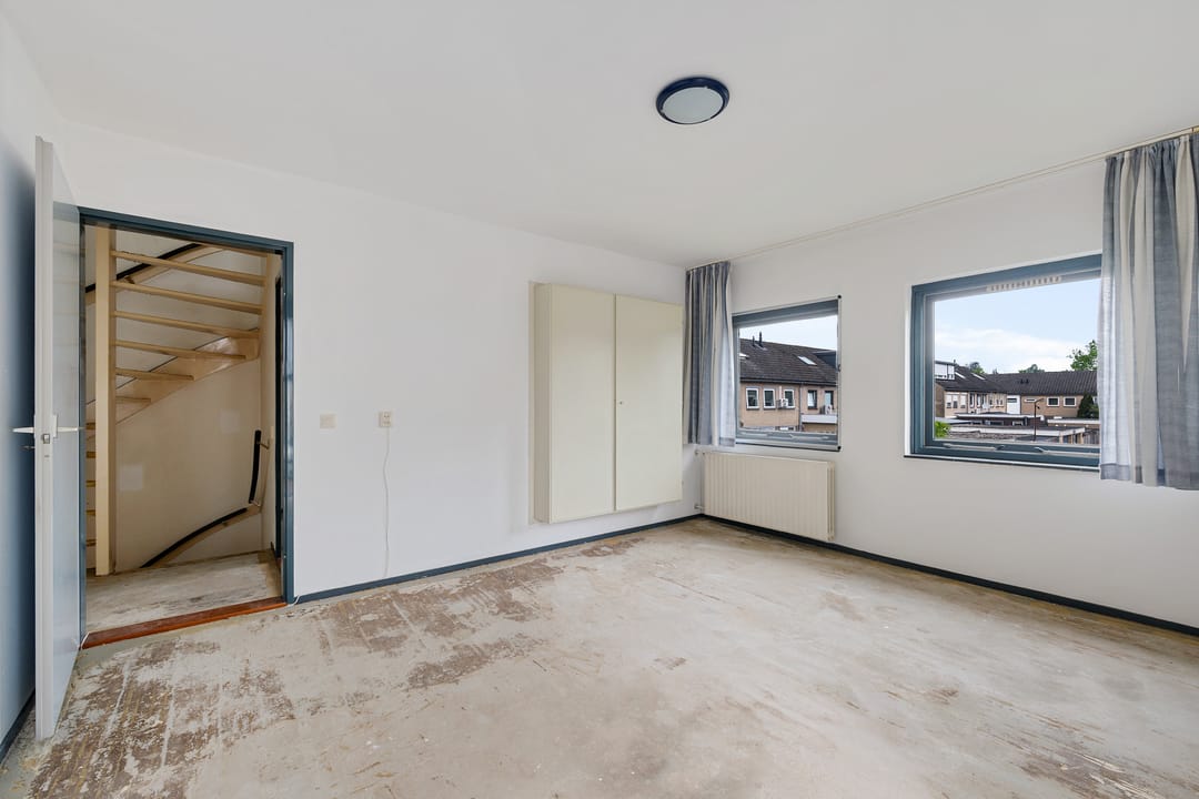 Corner house with garage and free view in green family-friendly location — 11