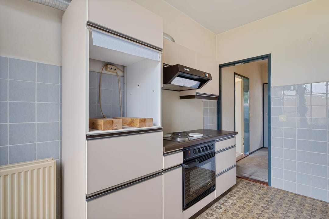 Corner house with garage and free view in green family-friendly location — 8