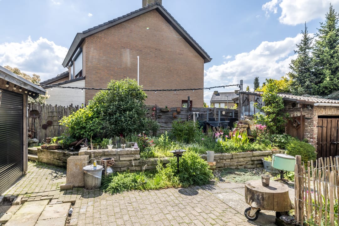 Photo 2 of Oude Amstenraderweg 1