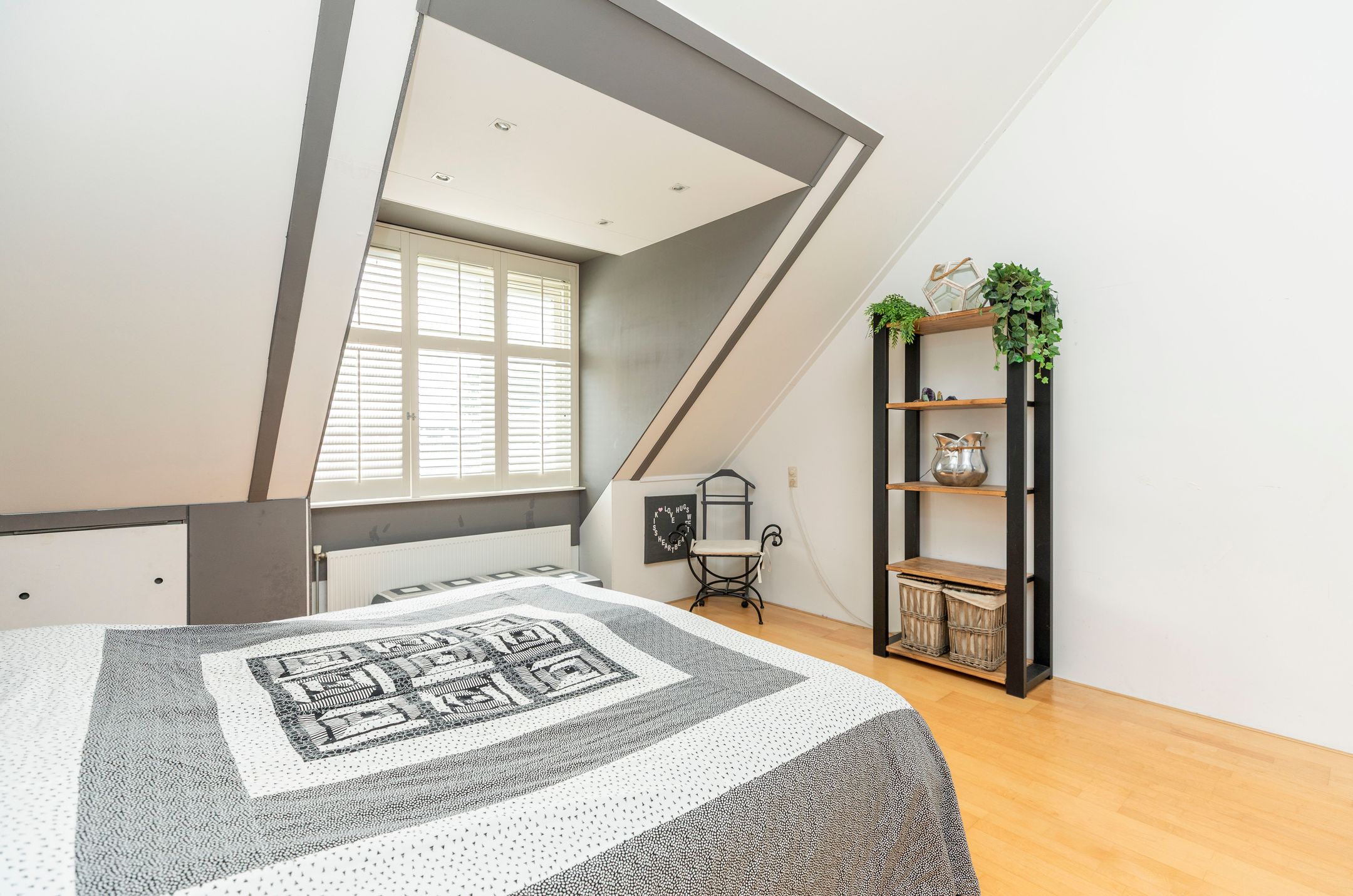 Spacious Extended Semi-Detached Home with Garage and Sunny Southeast-Facing Garden — 30