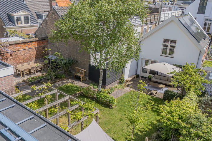 Photo 4 of Dirk Hoogenraadstraat 2-C