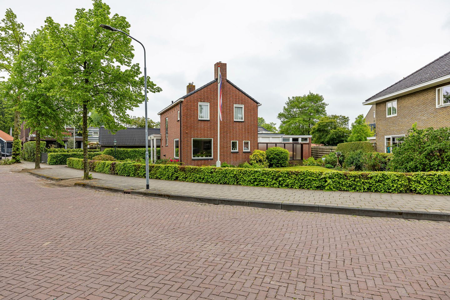 Foto 49 van Burgemeester Bartelsstr 1