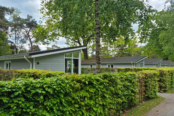 Vrijstaande woning te koop: Barteweg 15R5, Ede