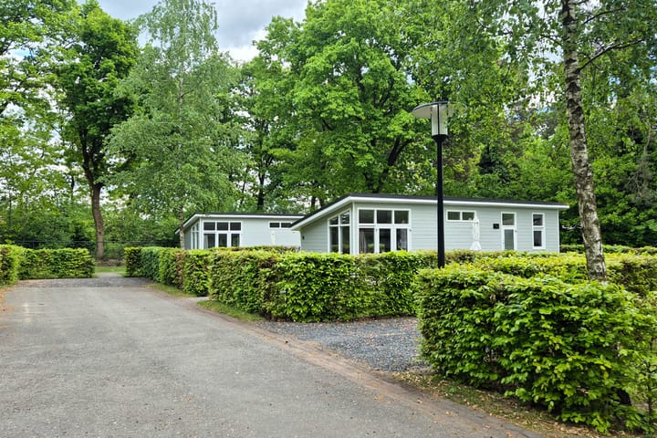 Vrijstaande woning te koop: Barteweg 15R5, Ede