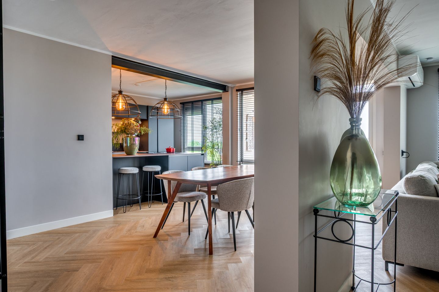 Photo 20 of Albert Cuypstraat 100