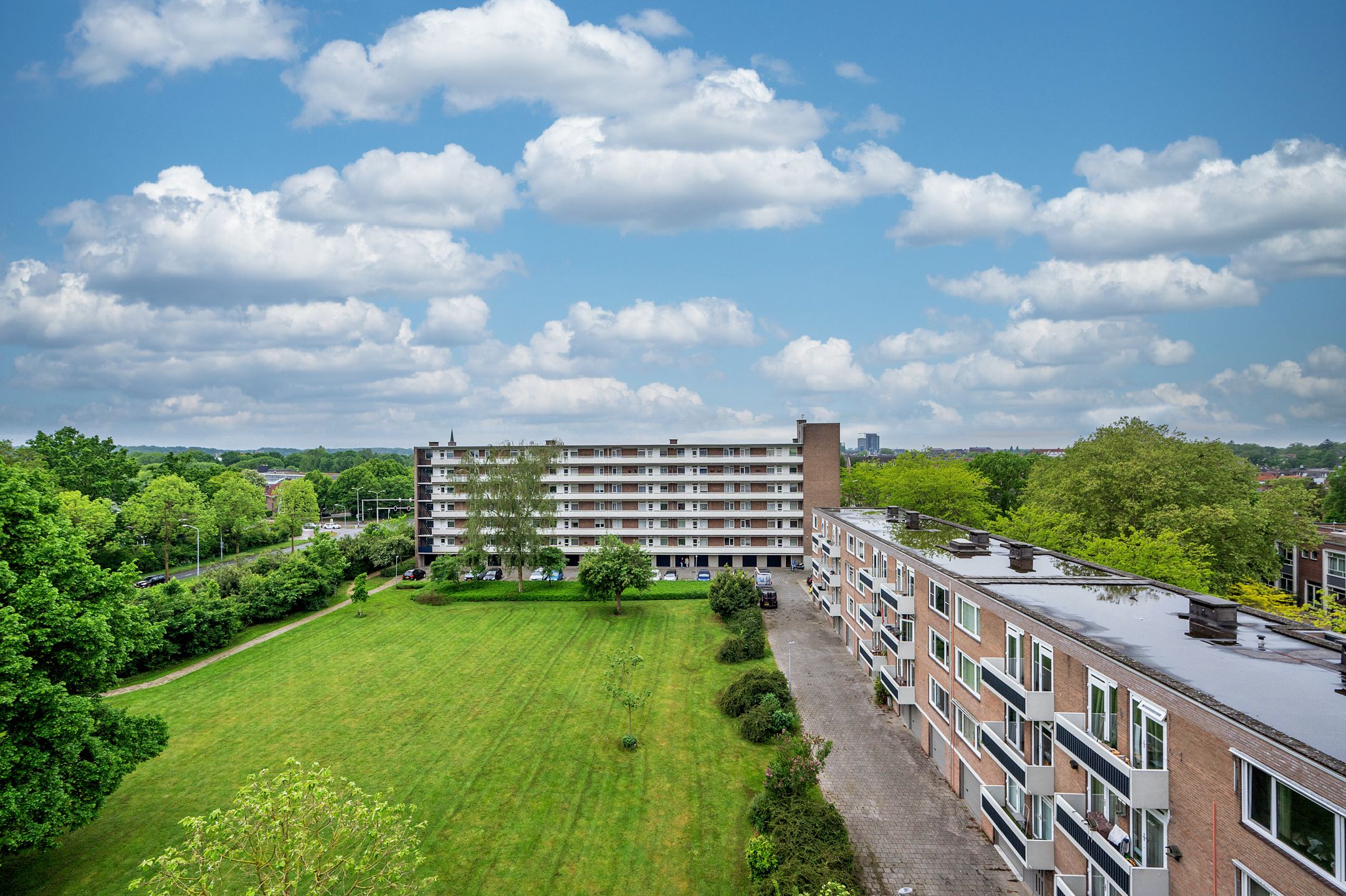 Photo 33 of Albert Cuypstraat 100
