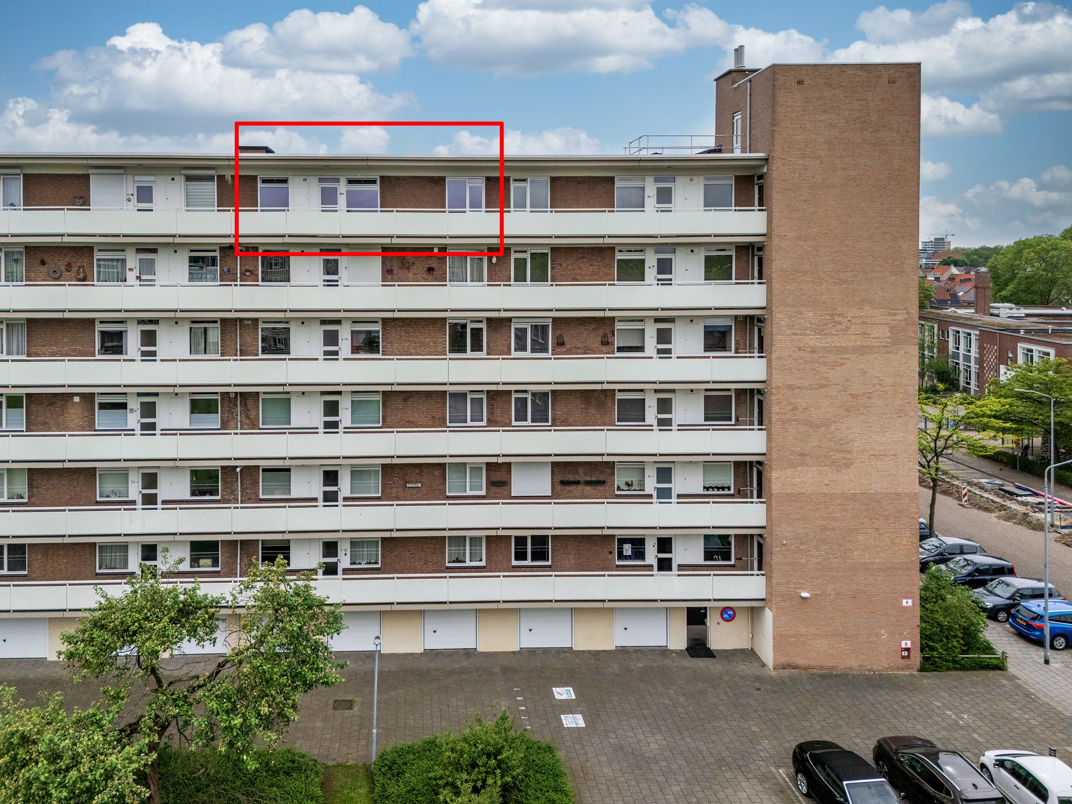 Photo 42 of Albert Cuypstraat 100
