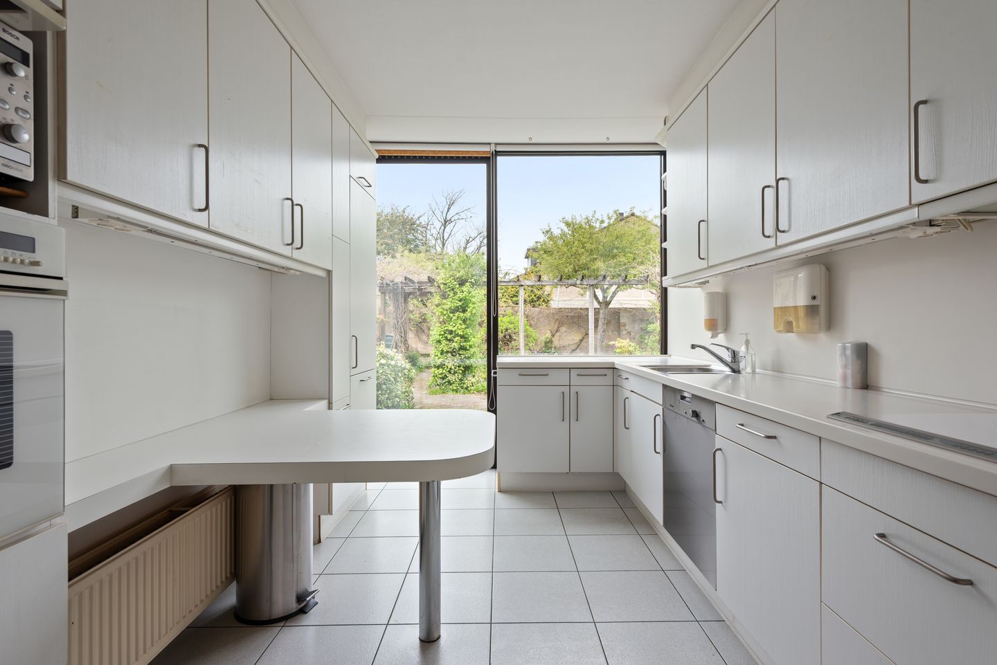 Photo 10 of Grebbeberglaan 46