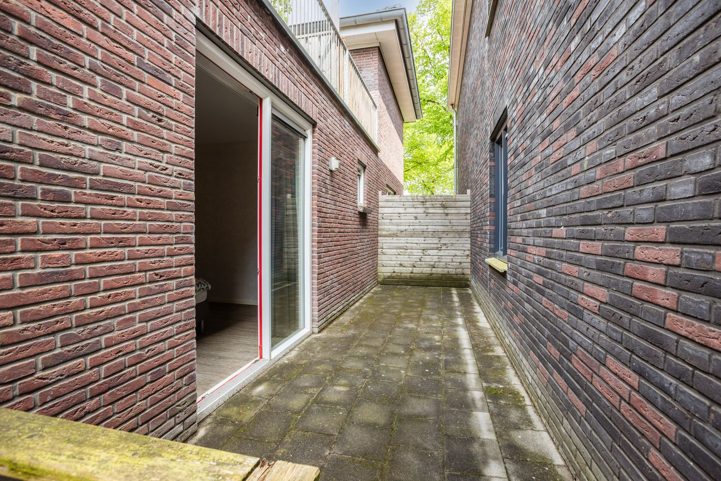 Photo 40 of Kanaalweg-Oost 65-A