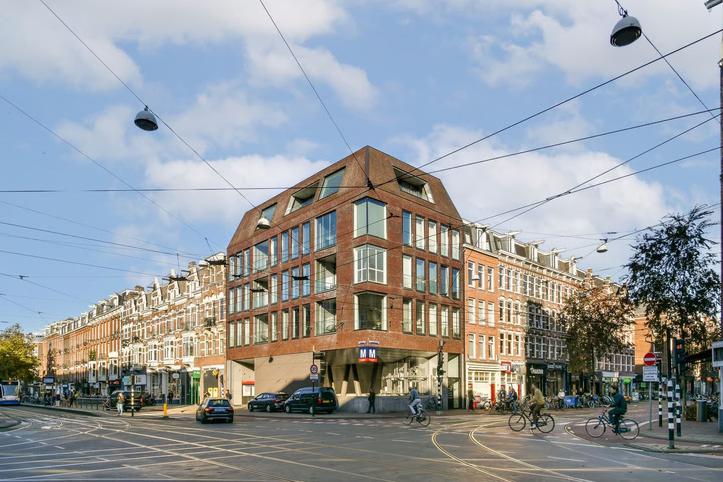 Photo 24 of Ferdinand Bolstraat 136-B