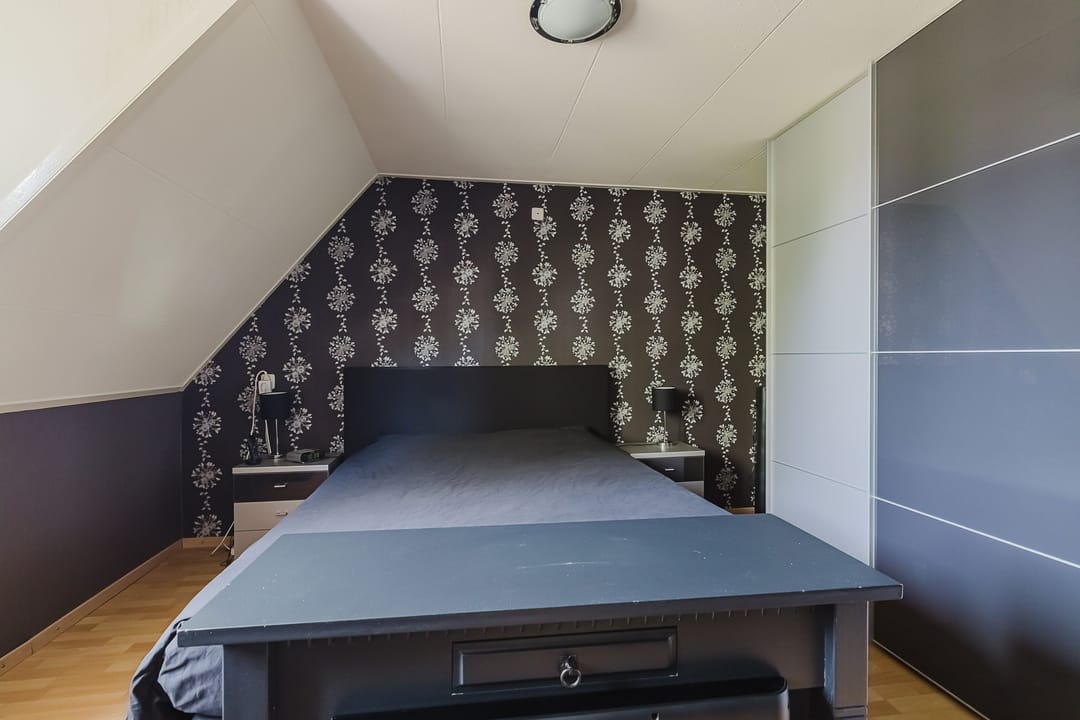 Spacious corner home with garage in peaceful Klein Zundert — 28