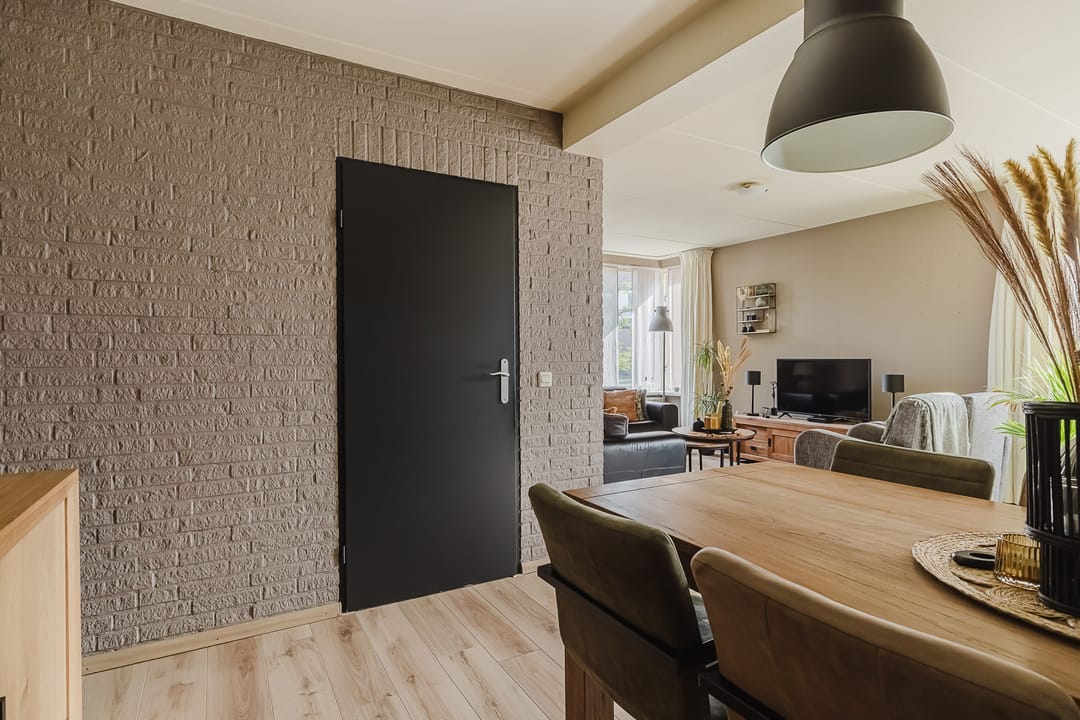 Spacious corner home with garage in peaceful Klein Zundert — 17