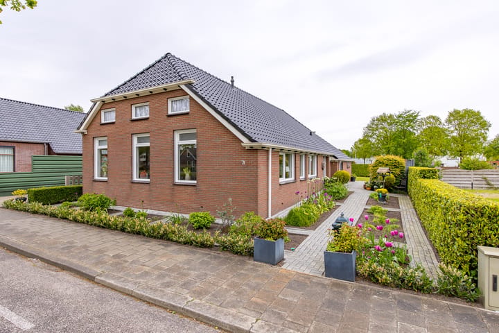 Photo 4 of Viaductstraat 118