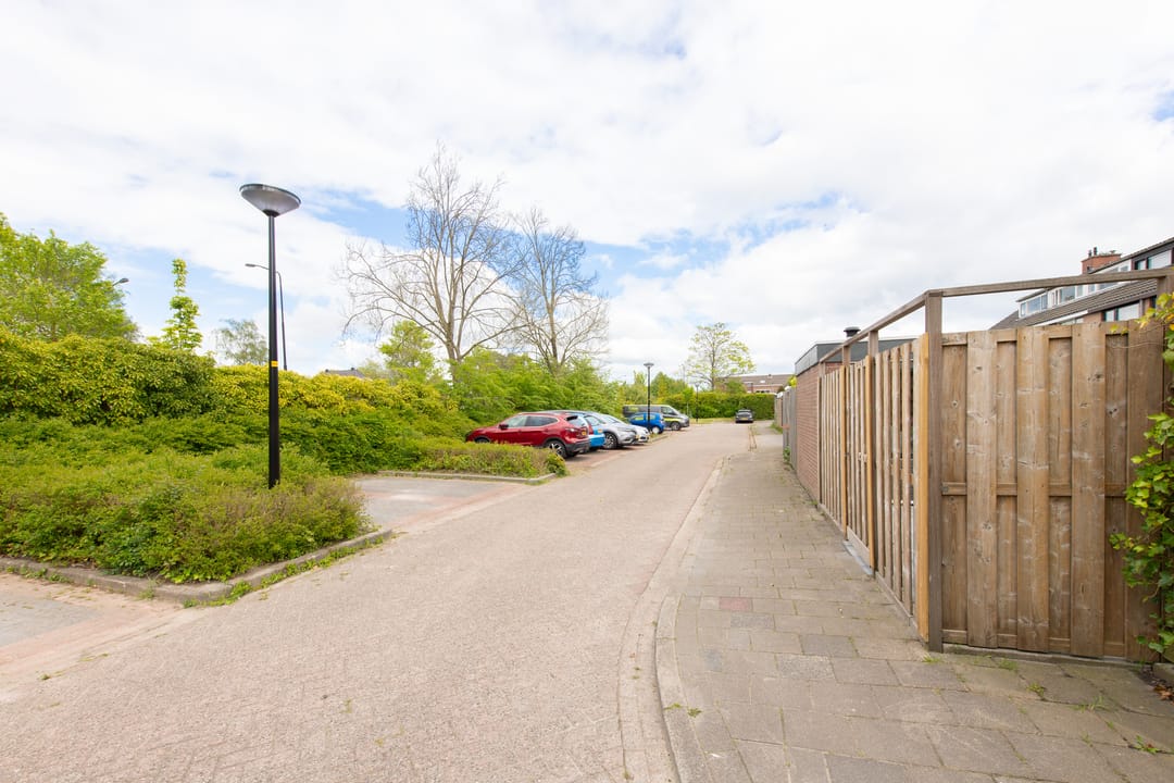 Photo 47 of van Dussenlaan 12