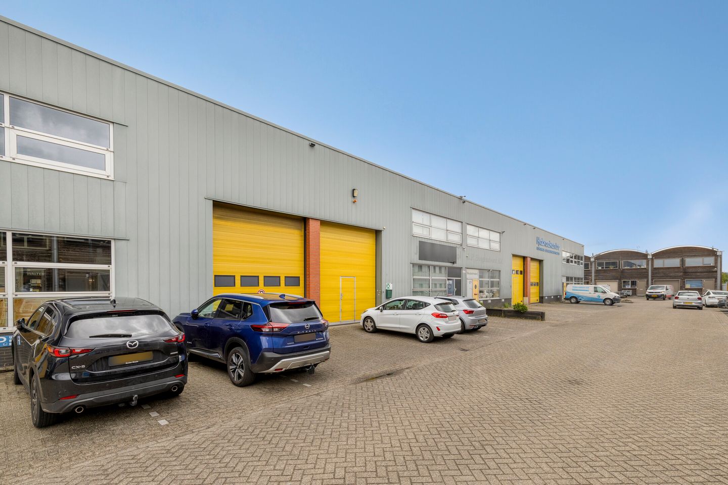 View photo 3 of Industrieweg 97-B