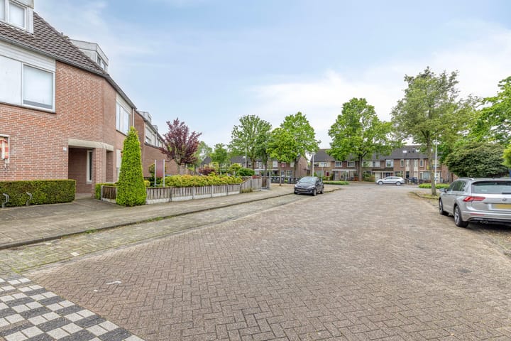 Foto 4 van Lorrainelaan 8
