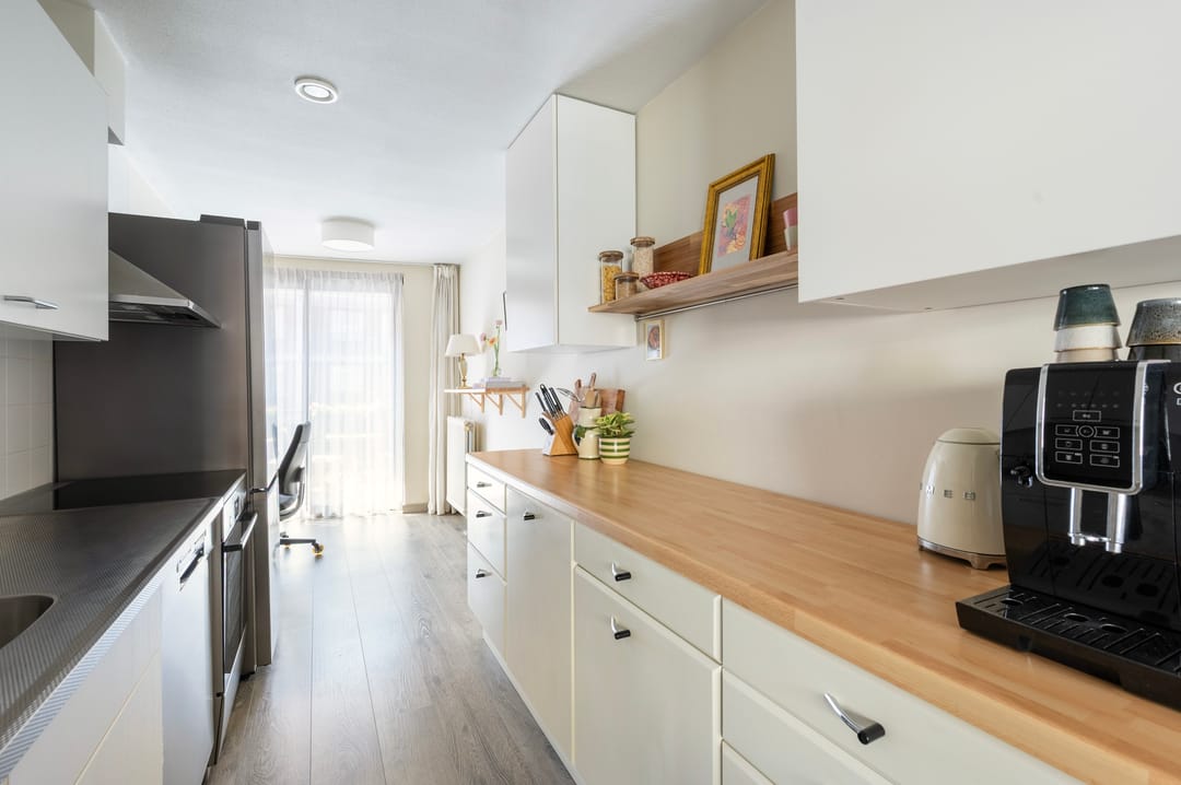 Photo 11 of Hondiusstraat 10-B