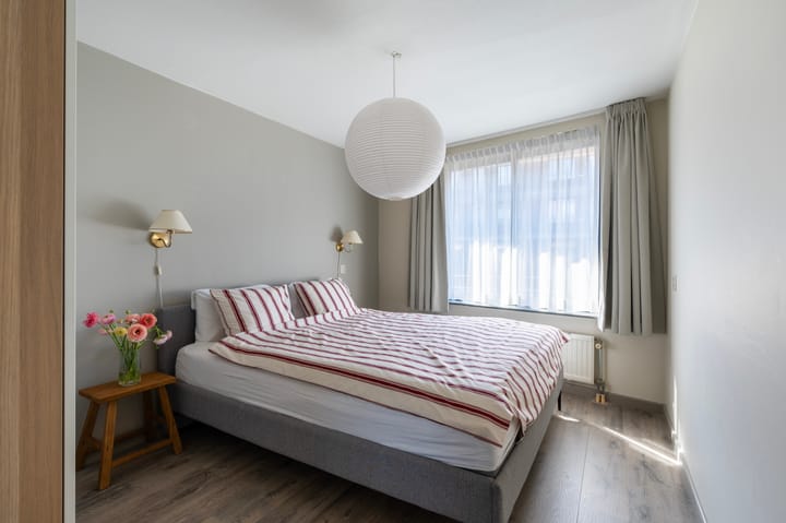 Photo 2 of Hondiusstraat 10-B