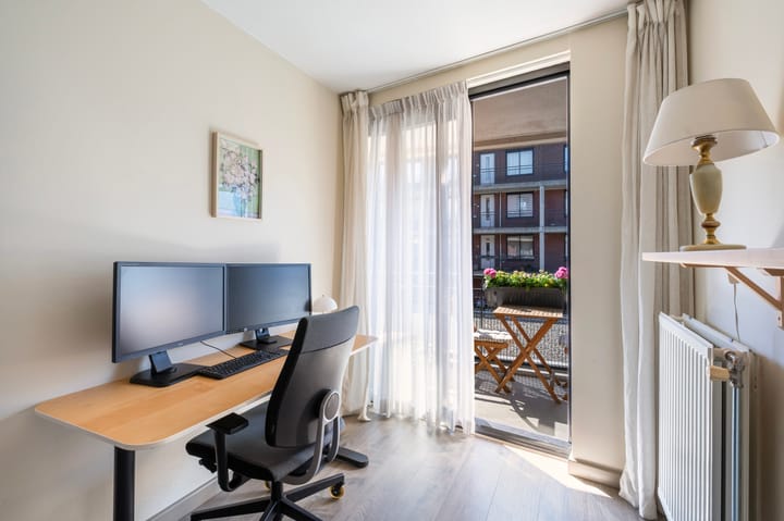 Photo 3 of Hondiusstraat 10-B