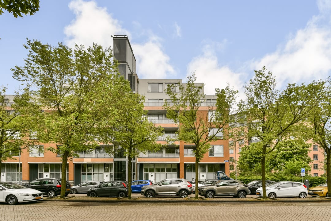 Unieke benedenwoning met tuin en flexibele indeling in Nieuw Sloten